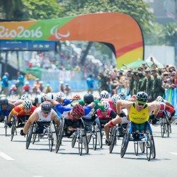 Marcel Hug gets gold while David Weir crashes out of Rio marathon