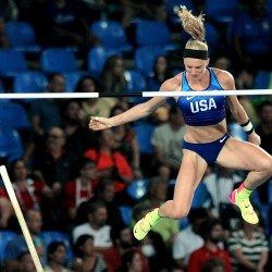 Sandi Morris clears 5.00m in Brussels Diamond League pole vault