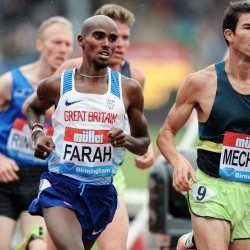 Mo Farah ends domestic track career at Müller Grand Prix