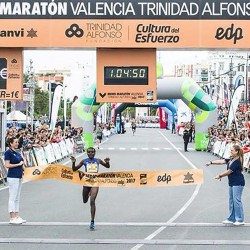 Joyciline Jepkosgei breaks world half-marathon record in Valencia