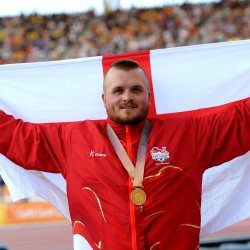 Nick Miller smashes UK and Games record for hammer gold