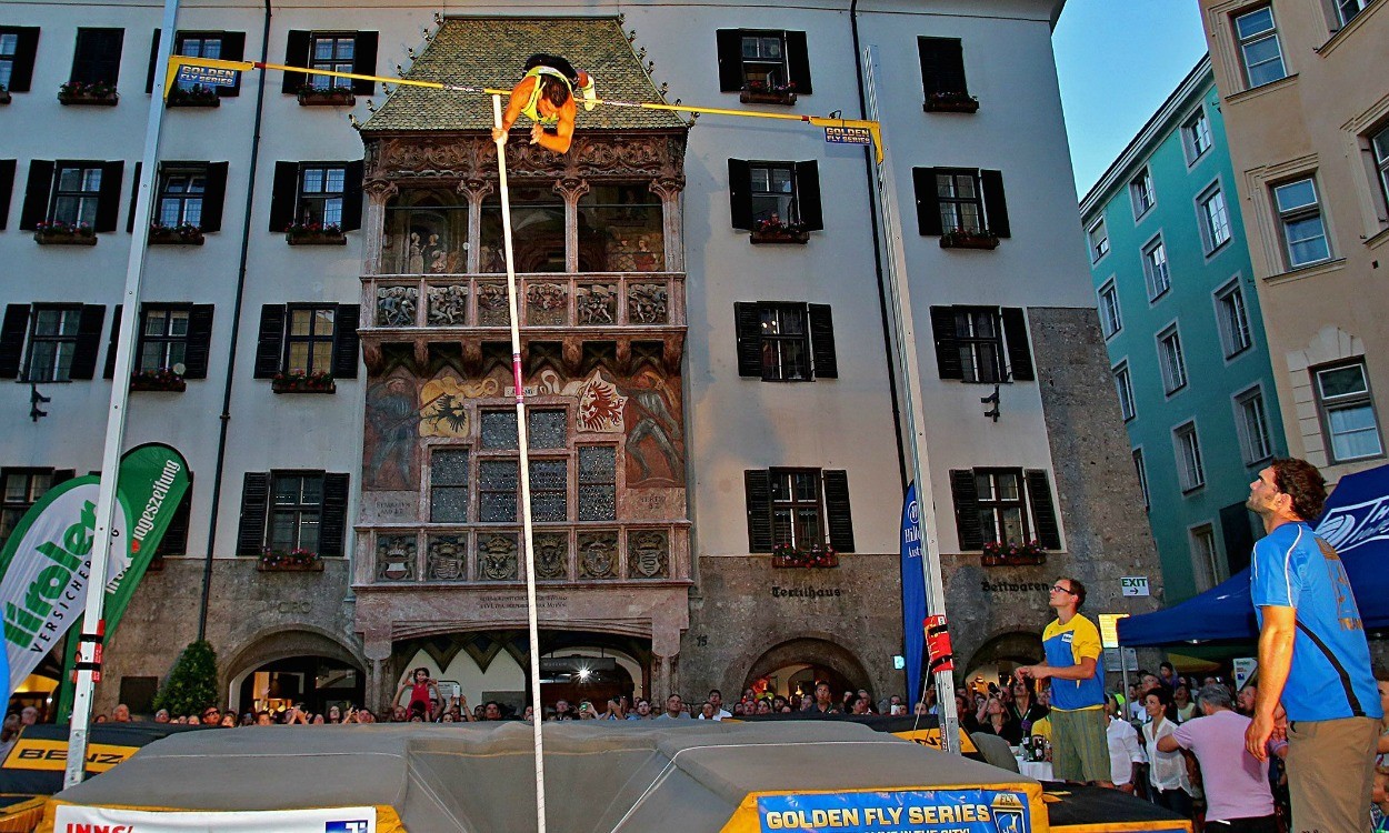 Golden Roof Challenge 2014