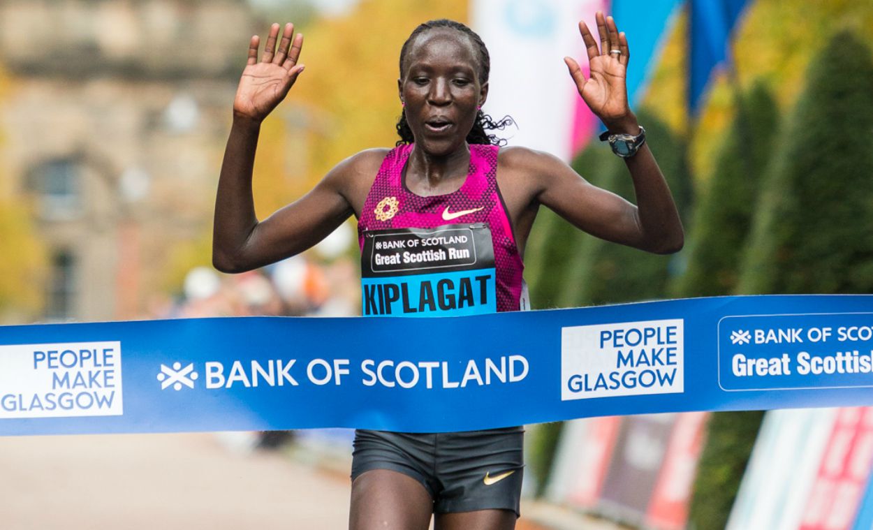 Moses Kipsiro and Edna Kiplagat win Great Scottish Run