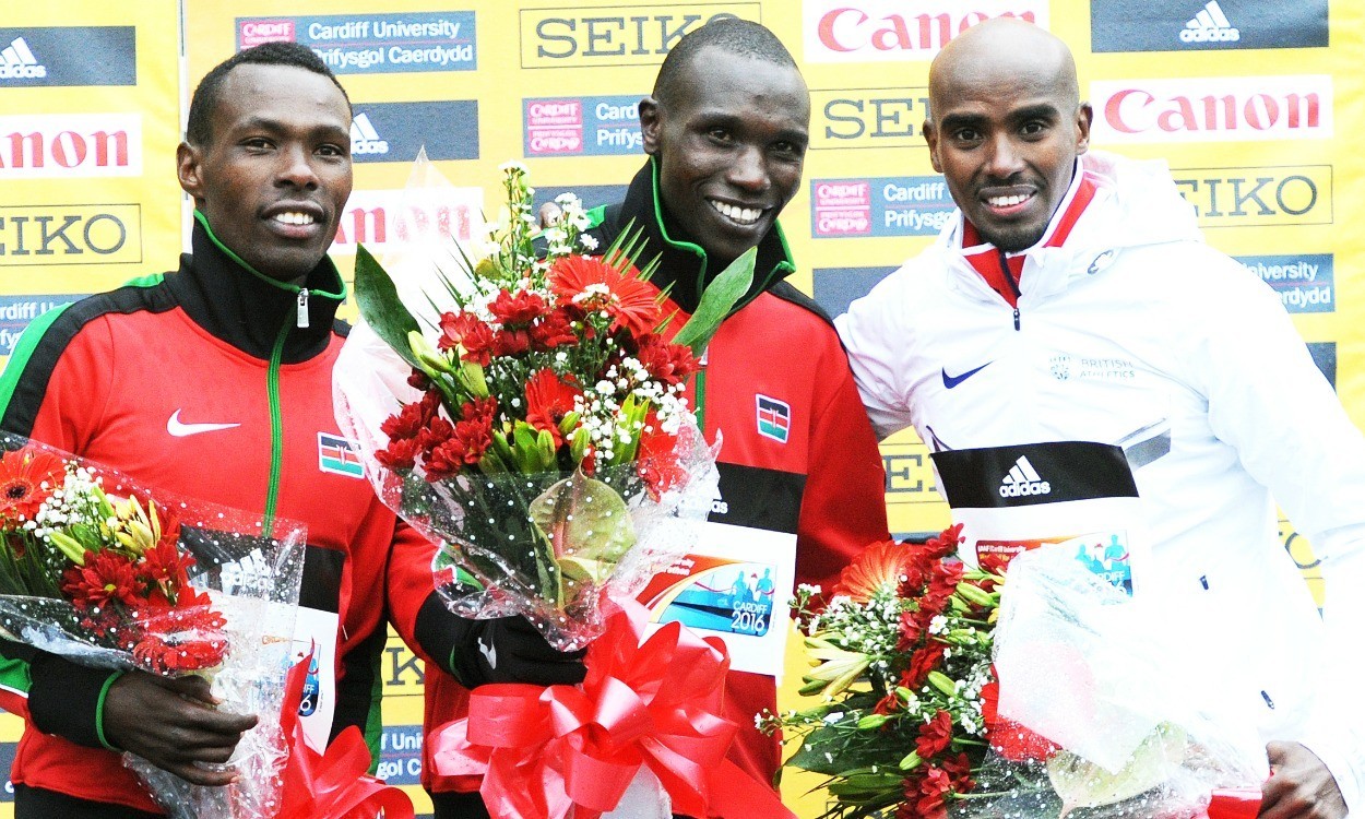 Geoffrey Kamworor retains World Half title as Mo Farah battles for bronze