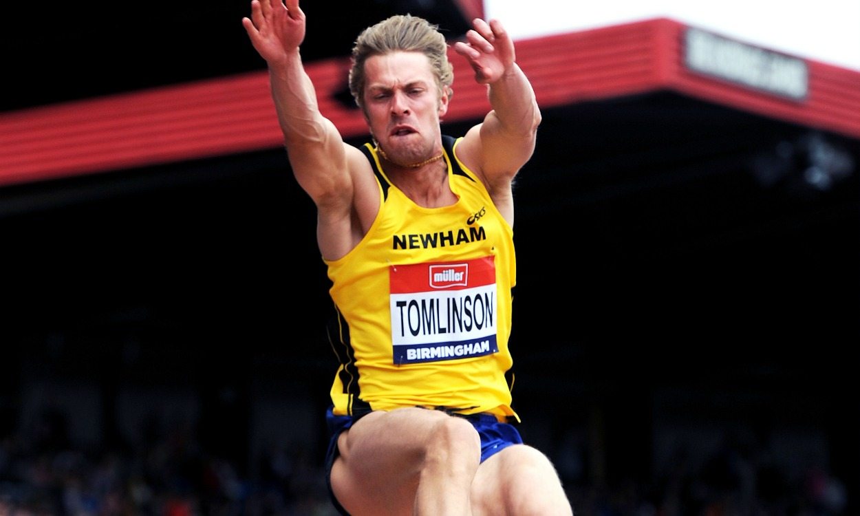 Chris Tomlinson draws curtain on competitive career