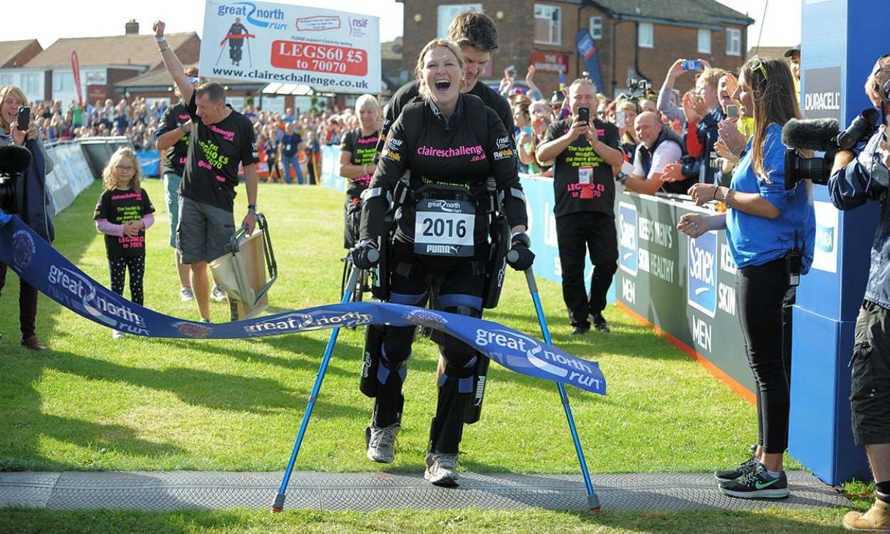 ‘Bionic’ woman Claire Lomas completes “incredible” Great North Run