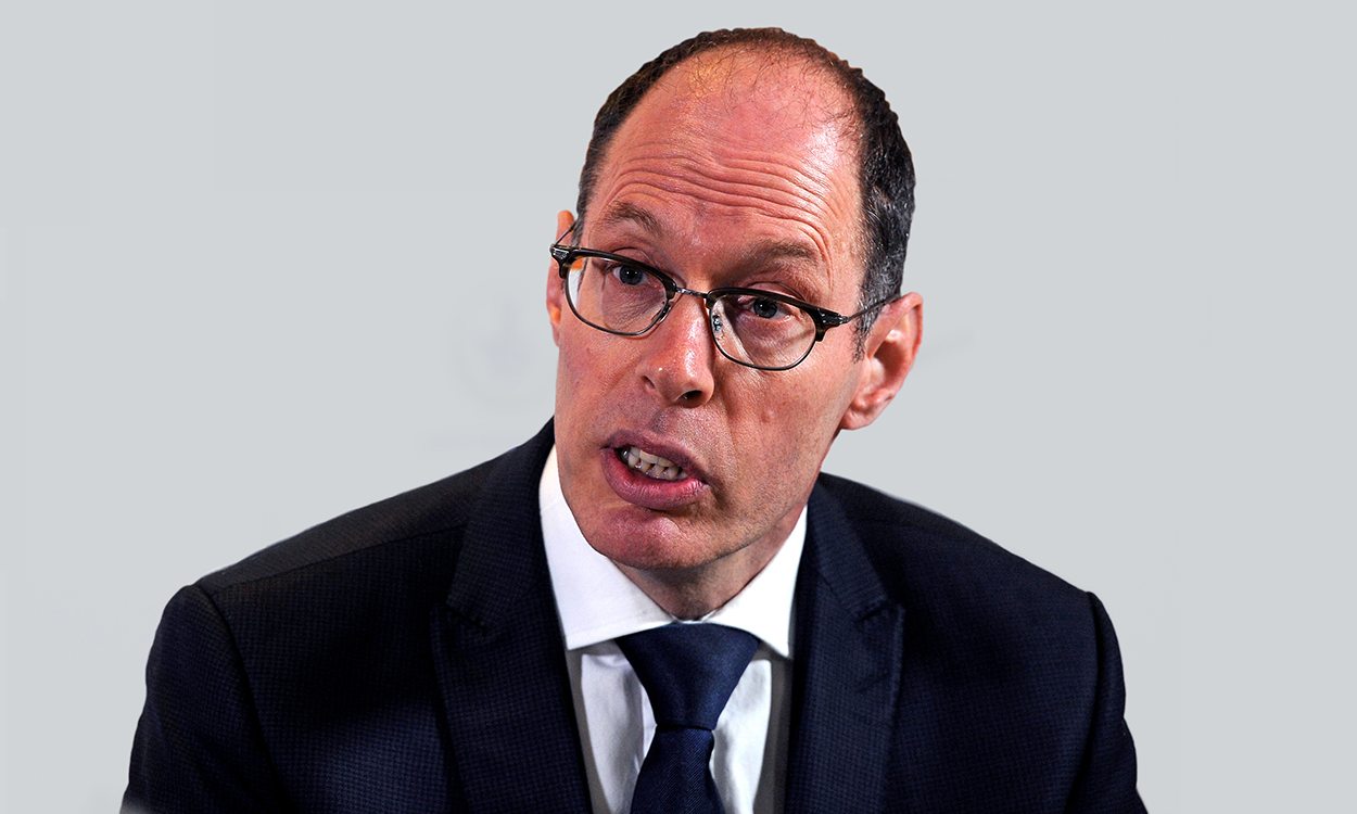 Niels de Vos steps down as UKA chief executive