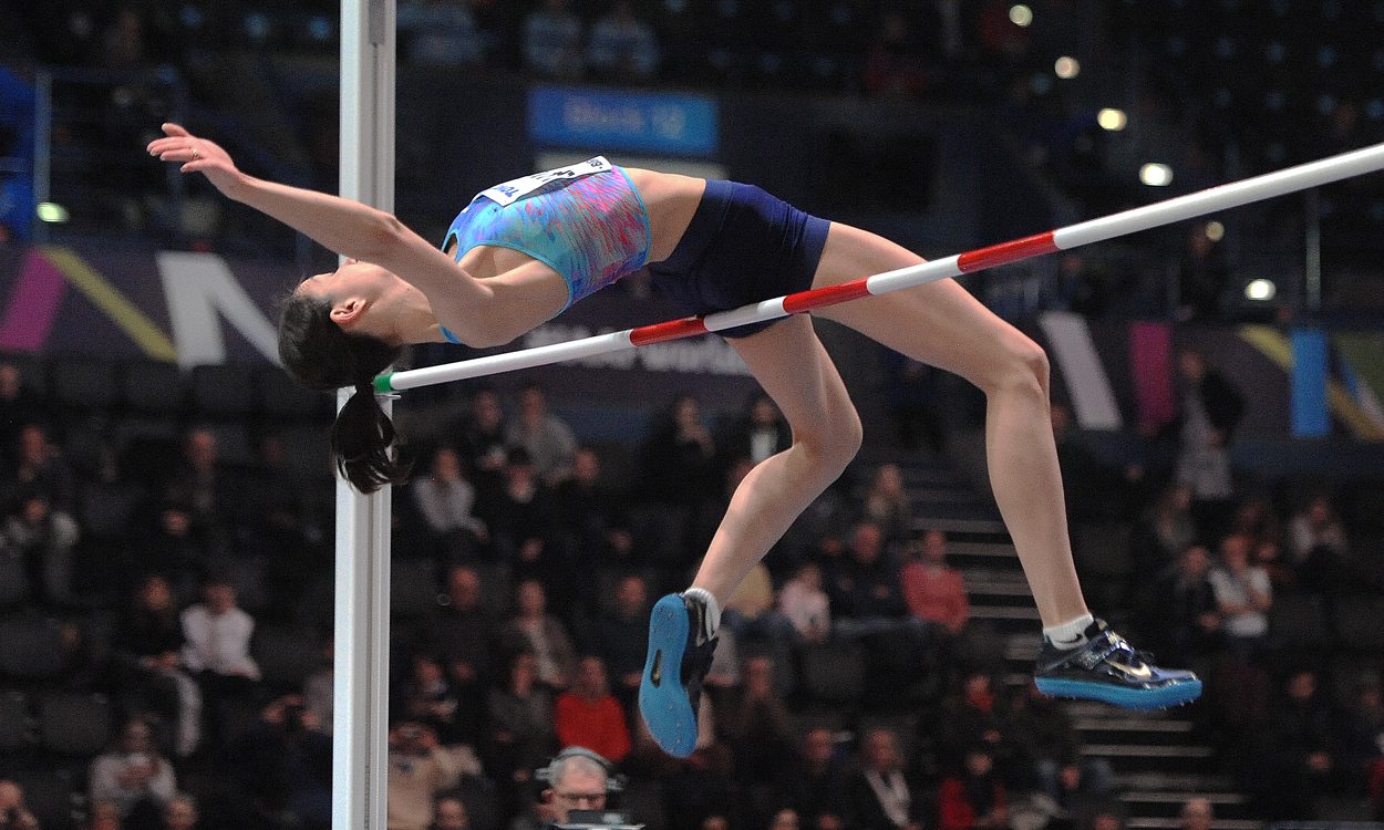 Maria Lasitskene wins world indoor gold as spotlight shines on high jump