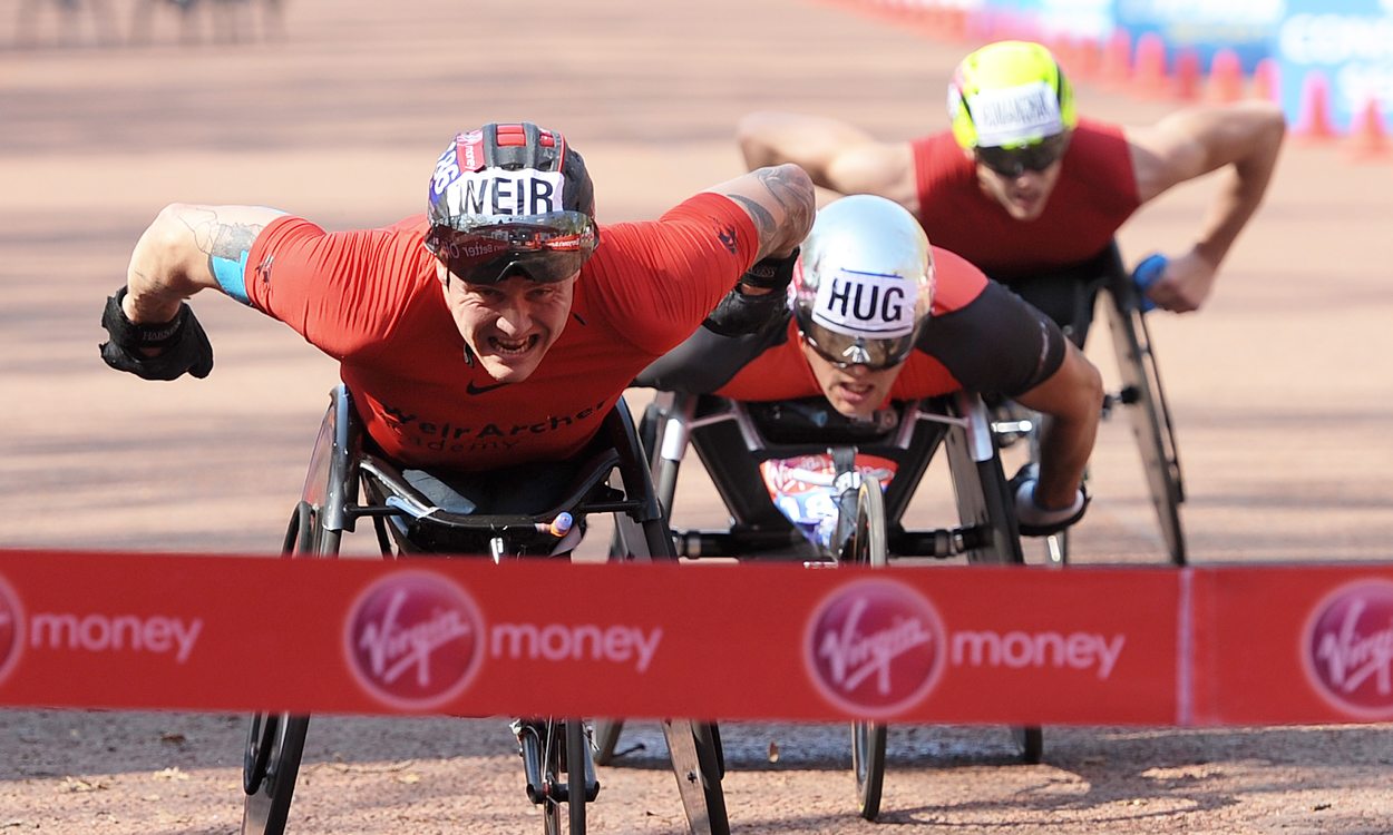 David Weir storms to eighth London Marathon win