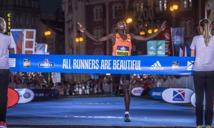 Teen phenom Rhonex Kipruto just misses 10km world record in Prague